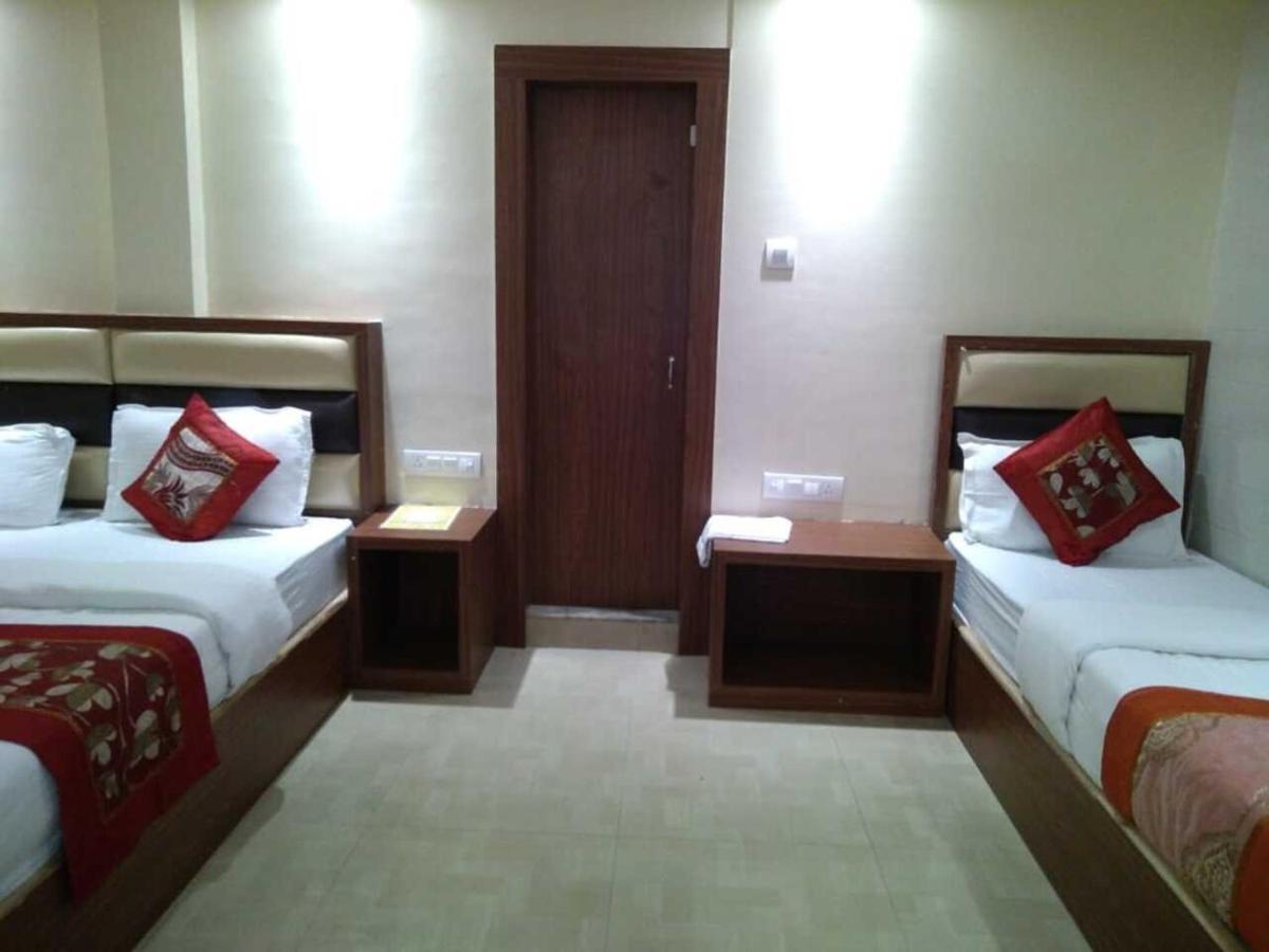 Hotel Rk Hotel-near Grant Road Railway Station Mumbai (Bombay)