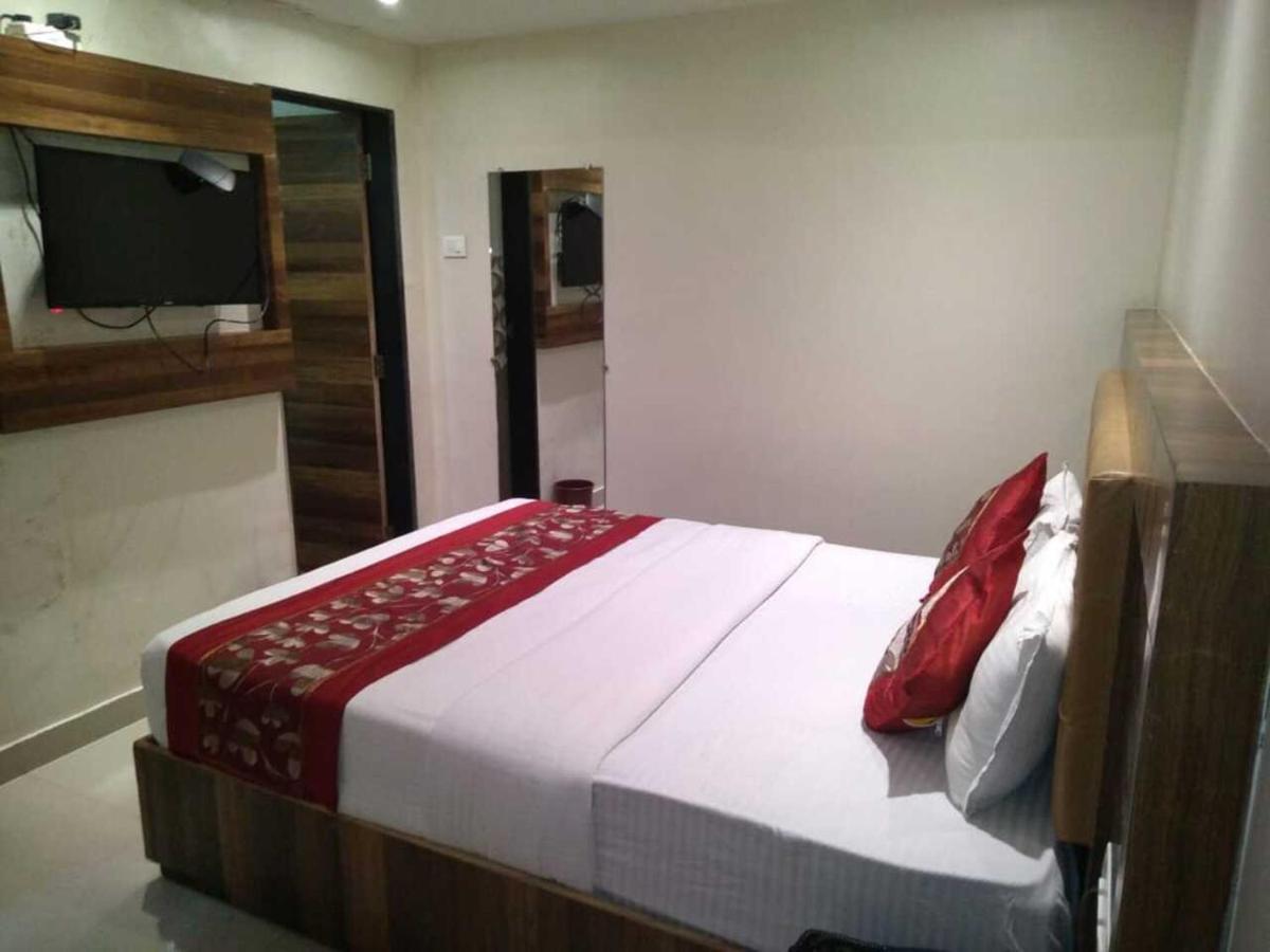 Rk Hotel-near Grant Road Railway Station 2* Mumbai (Bombay)